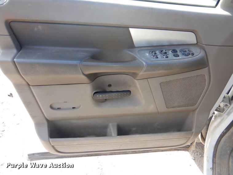 image for item DG8505 2008 Dodge Ram 3500HD  Quad Cab utility bed pickup truck