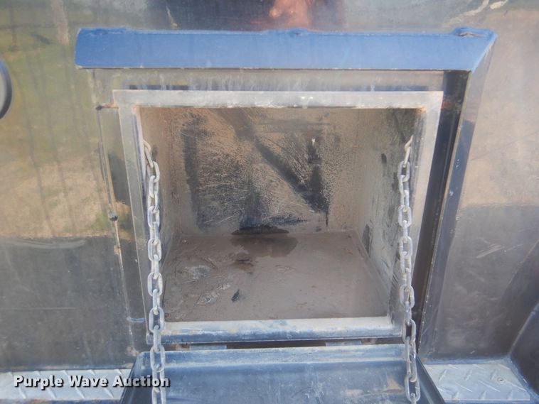 image for item DG8505 2008 Dodge Ram 3500HD  Quad Cab utility bed pickup truck