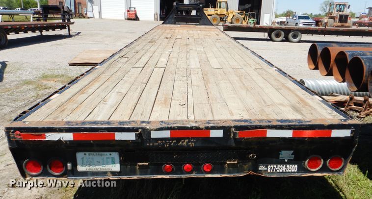 image for item DG8521 2006 PJ GN40 equipment trailer