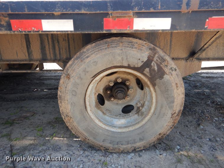 image for item DG8521 2006 PJ GN40 equipment trailer
