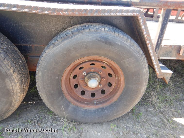 image for item DG8525 2001 Texas Bragg equipment trailer