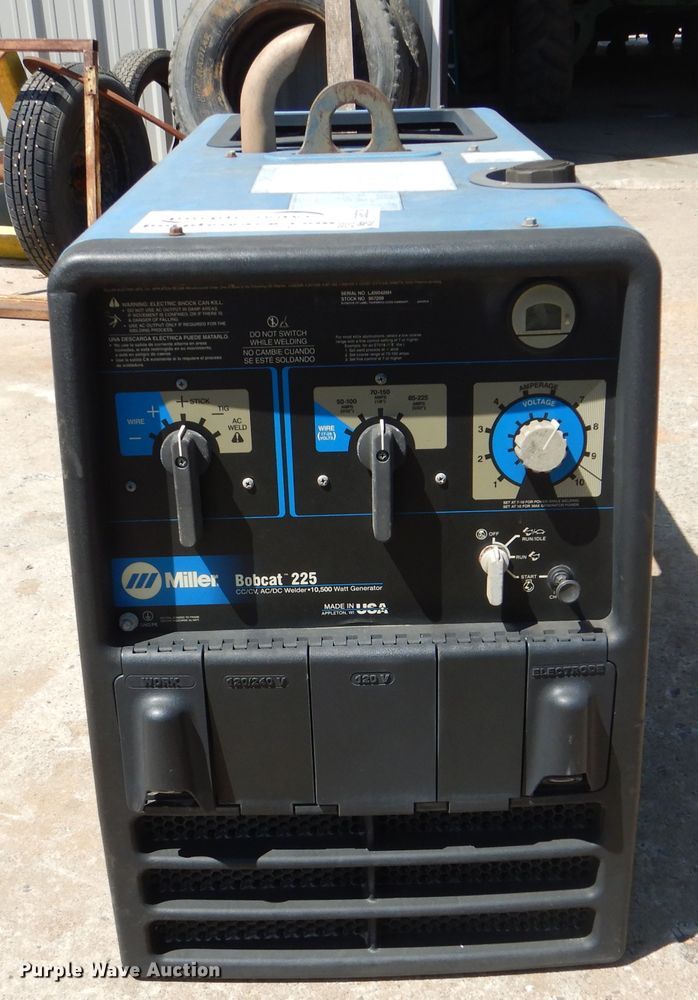 image for item DG8528 Miller Bobcat 225 welder/generator