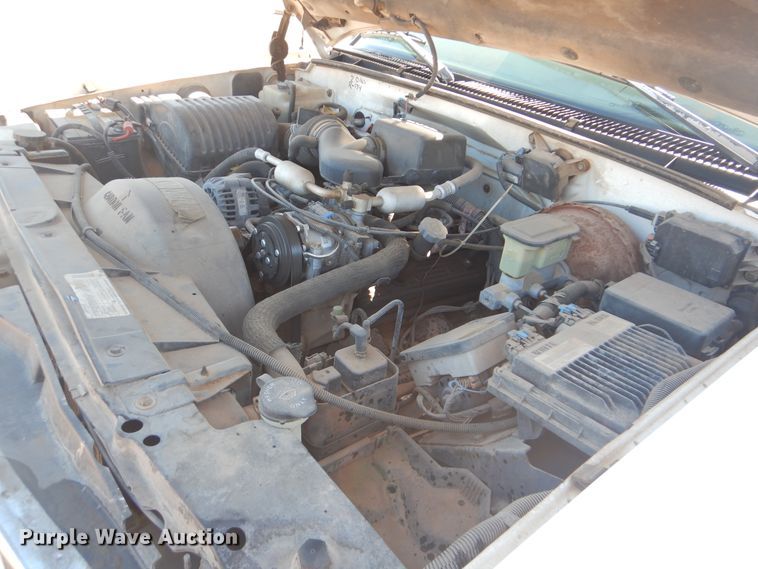 image for item DG8555 1999 Chevrolet C2500  Crew Cab pickup truck