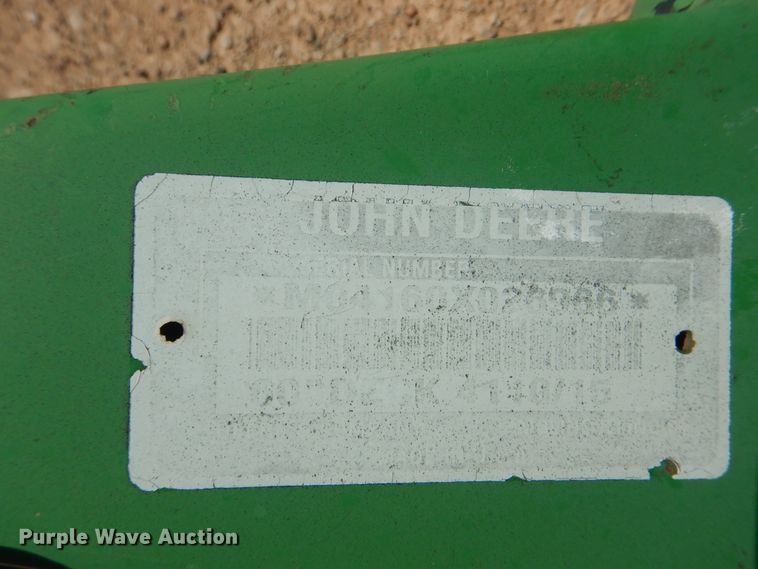 image for item DG8572 John Deere mower deck