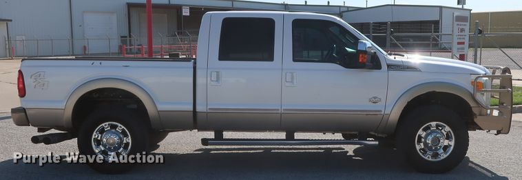 image for item DH0861 2012 Ford F250 Super Duty Lariat King Ranch  Crew Cab pickup truck