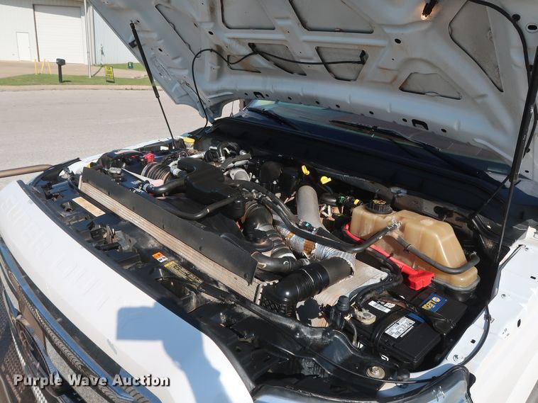 image for item DH0861 2012 Ford F250 Super Duty Lariat King Ranch  Crew Cab pickup truck