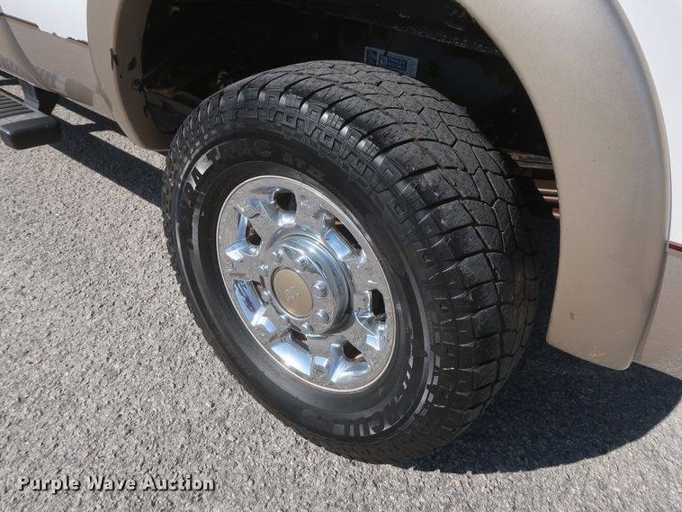 image for item DH0861 2012 Ford F250 Super Duty Lariat King Ranch  Crew Cab pickup truck