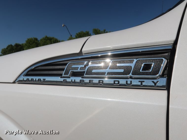 image for item DH0861 2012 Ford F250 Super Duty Lariat King Ranch  Crew Cab pickup truck