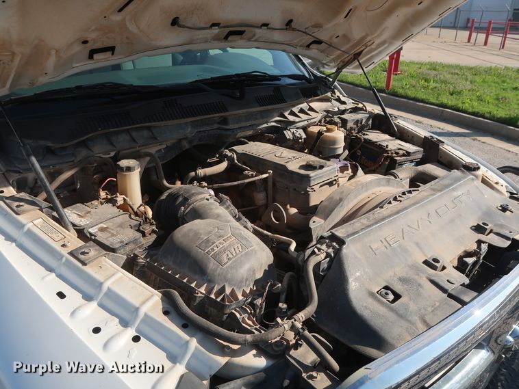 image for item DH0863 2014 Dodge Ram 3500HD  Crew Cab pickup truck cab & chassis