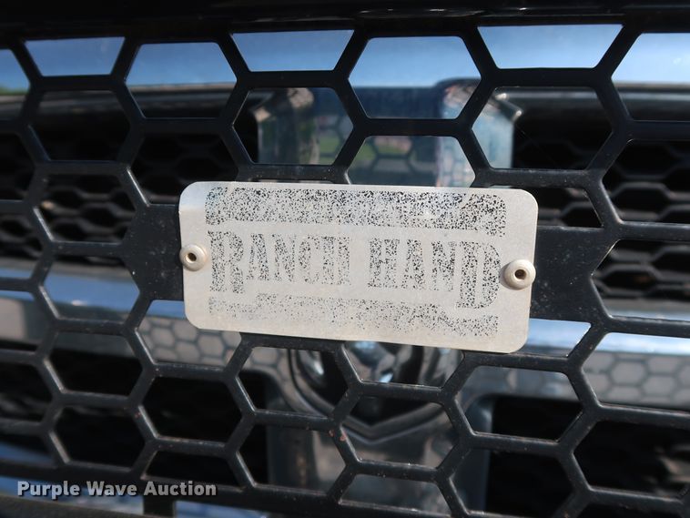 image for item DH0863 2014 Dodge Ram 3500HD  Crew Cab pickup truck cab & chassis