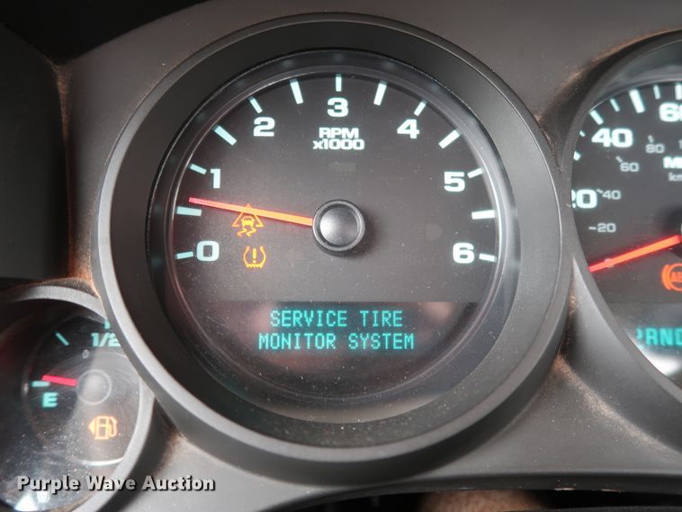 image for item DH0868 2011  Chevrolet Silverado 1500 LS  pickup truck