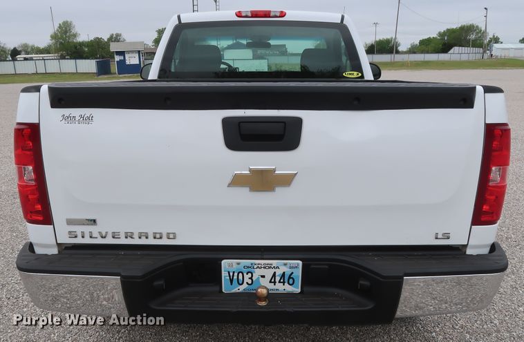 image for item DH0868 2011  Chevrolet Silverado 1500 LS  pickup truck