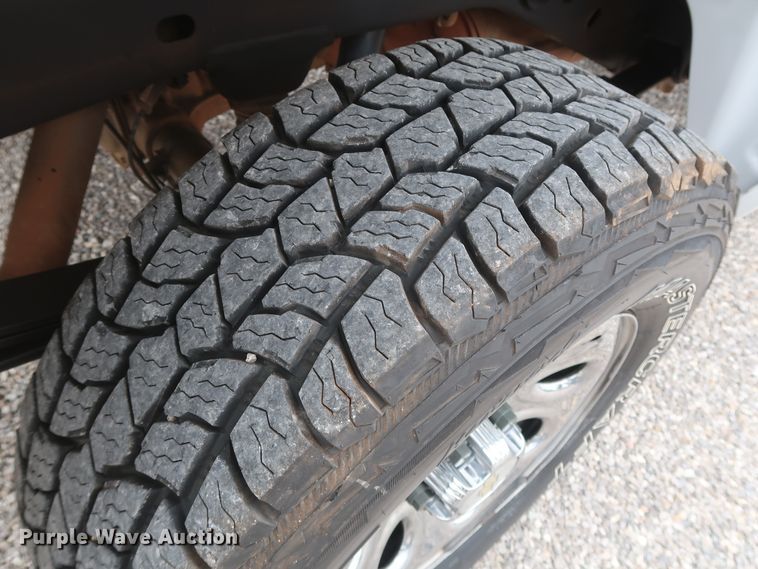 image for item DH0868 2011  Chevrolet Silverado 1500 LS  pickup truck