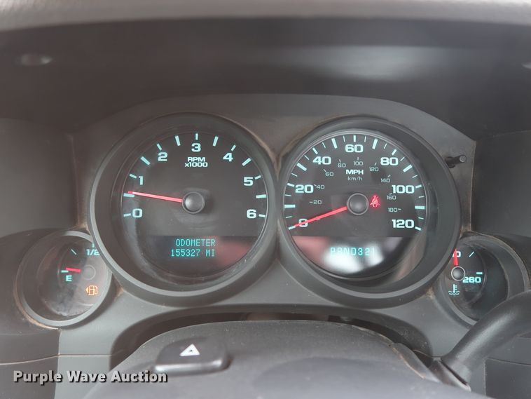 image for item DH0869 2011  Chevrolet Silverado 1500 LS  pickup truck