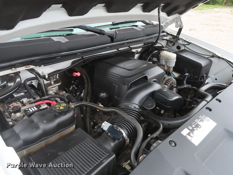 image for item DH0869 2011  Chevrolet Silverado 1500 LS  pickup truck