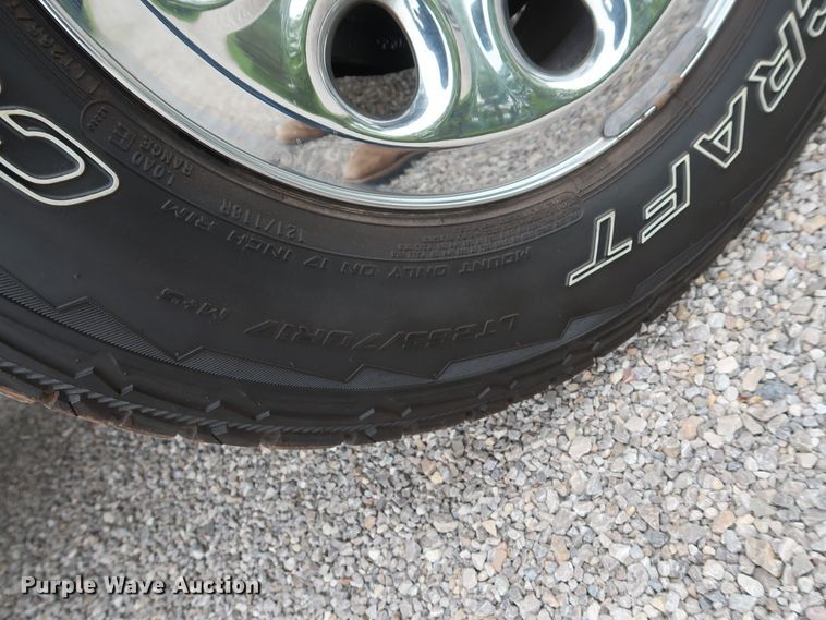 image for item DH0869 2011  Chevrolet Silverado 1500 LS  pickup truck