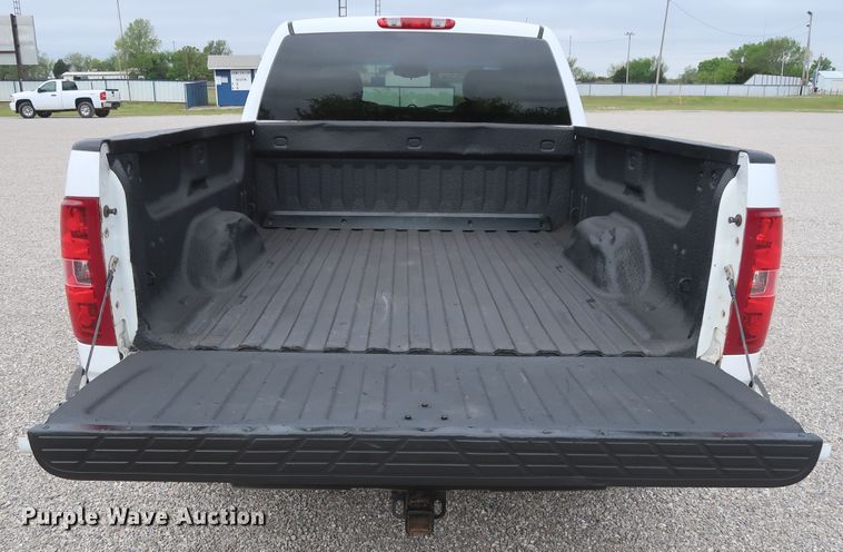 image for item DH0870 2010 Chevrolet Silverado 1500 LT  Ext. Cab pickup truck