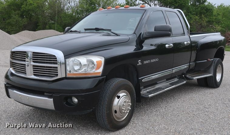 image for item DH0871 2006 Dodge Ram 3500HD Quad Cab pickup truck