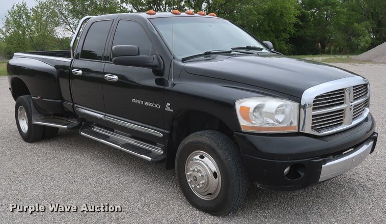 image for item DH0871 2006 Dodge Ram 3500HD Quad Cab pickup truck