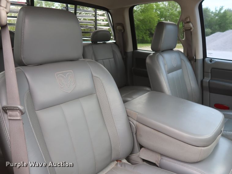 image for item DH0871 2006 Dodge Ram 3500HD Quad Cab pickup truck