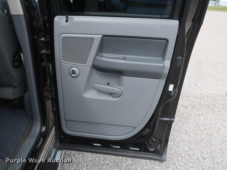 image for item DH0871 2006 Dodge Ram 3500HD Quad Cab pickup truck