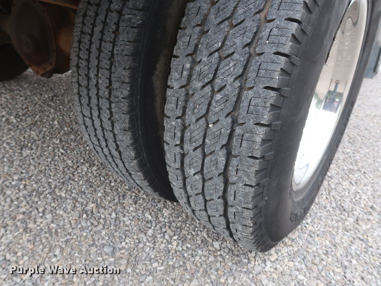 image for item DH0871 2006 Dodge Ram 3500HD Quad Cab pickup truck