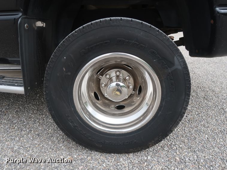 image for item DH0871 2006 Dodge Ram 3500HD Quad Cab pickup truck