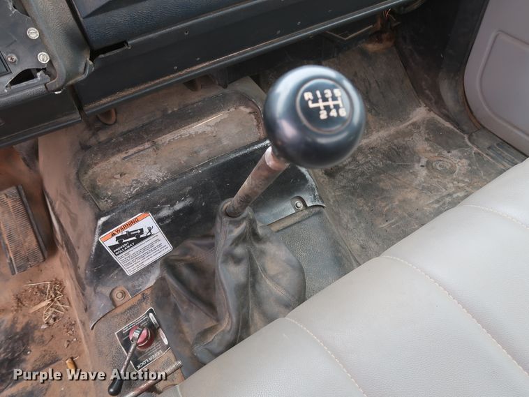 image for item DH0872 1999 Chevrolet C6500  rollback truck