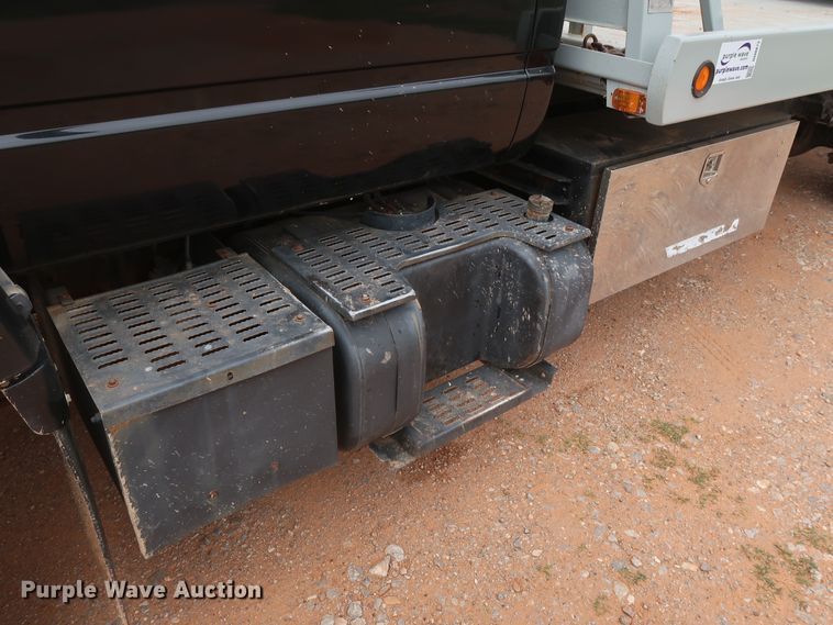 image for item DH0872 1999 Chevrolet C6500  rollback truck