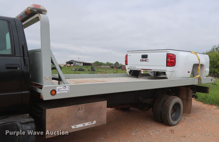 image for item DH0872 1999 Chevrolet C6500  rollback truck