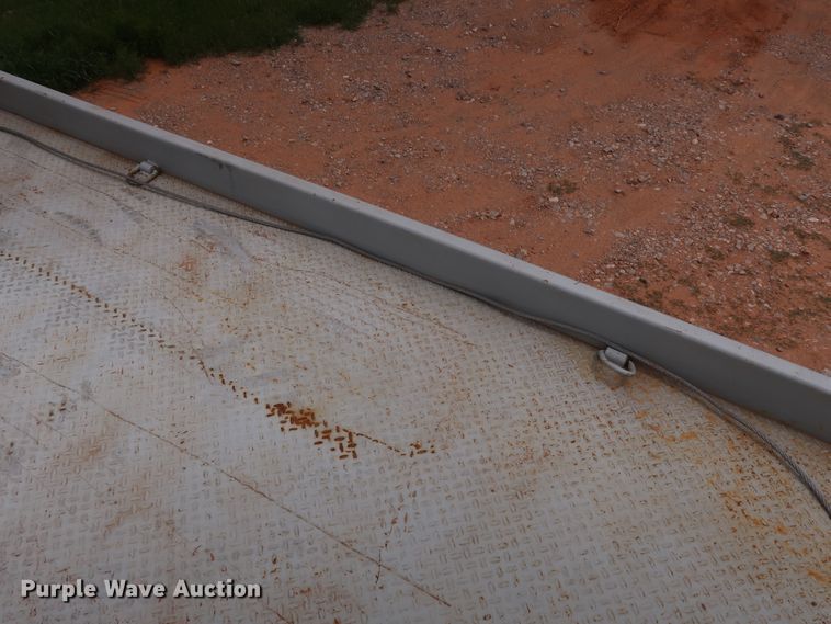 image for item DH0872 1999 Chevrolet C6500  rollback truck