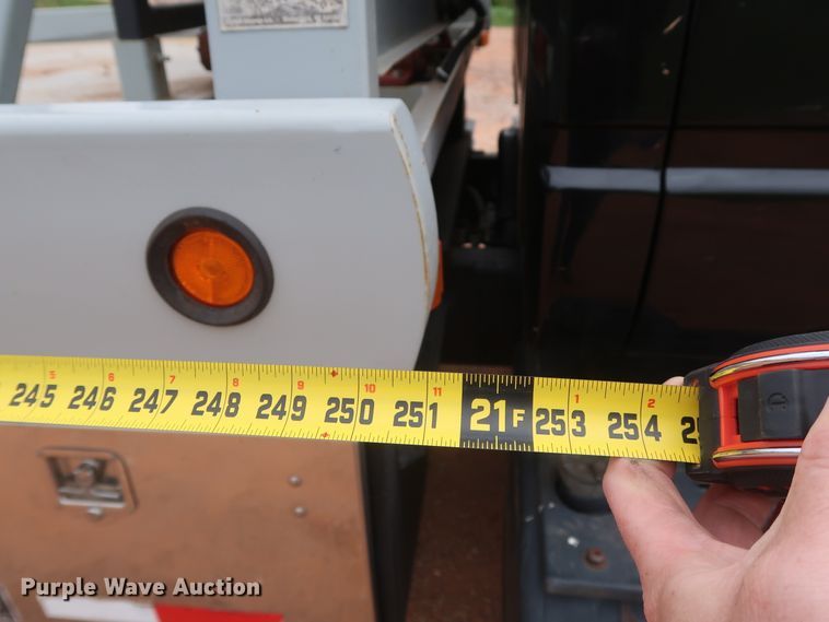 image for item DH0872 1999 Chevrolet C6500  rollback truck