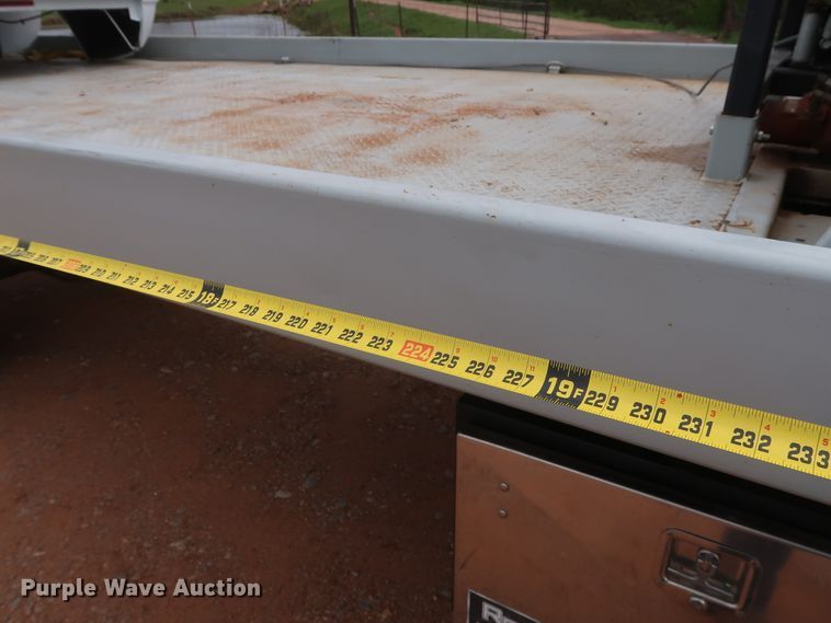 image for item DH0872 1999 Chevrolet C6500  rollback truck