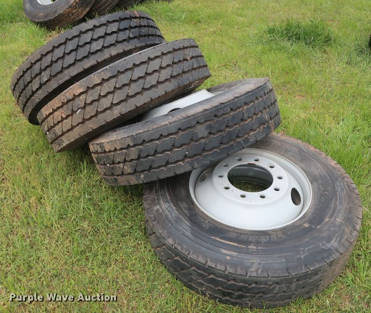 image for item DH0875 (4) Michelin XZY3 11R22.5 tires and wheels