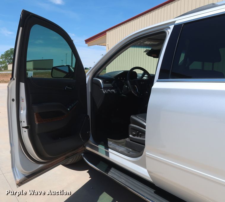 image for item DH0883 2015 Chevrolet Suburban 1500 LTZ  SUV