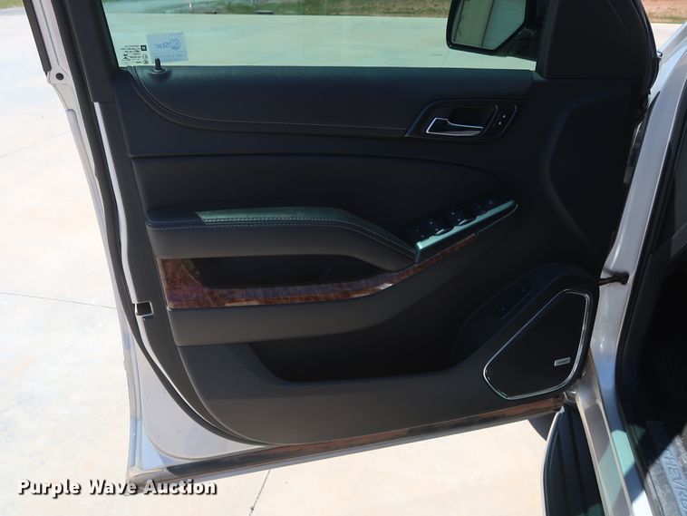 image for item DH0883 2015 Chevrolet Suburban 1500 LTZ  SUV