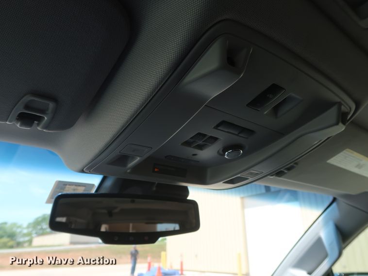 image for item DH0883 2015 Chevrolet Suburban 1500 LTZ  SUV