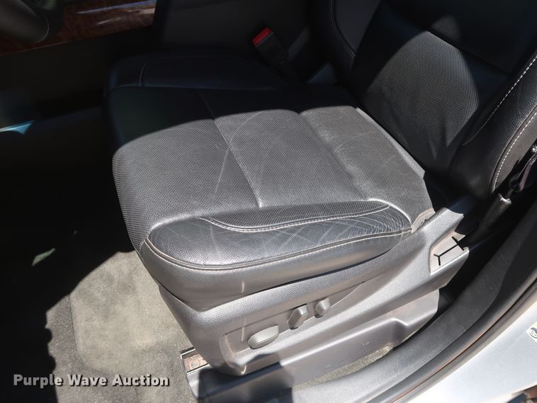 image for item DH0883 2015 Chevrolet Suburban 1500 LTZ  SUV