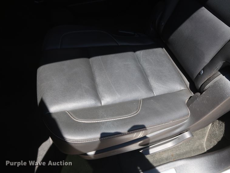 image for item DH0883 2015 Chevrolet Suburban 1500 LTZ  SUV