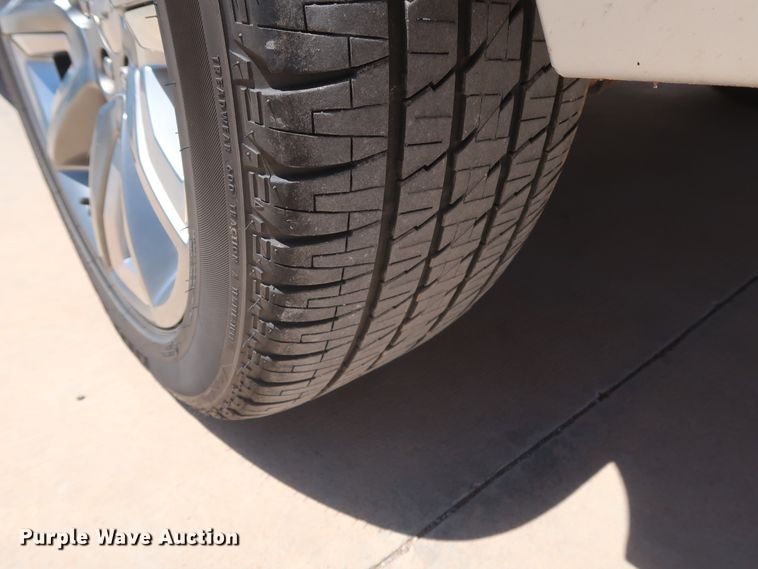 image for item DH0883 2015 Chevrolet Suburban 1500 LTZ  SUV