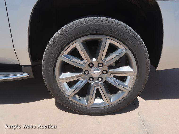 image for item DH0883 2015 Chevrolet Suburban 1500 LTZ  SUV