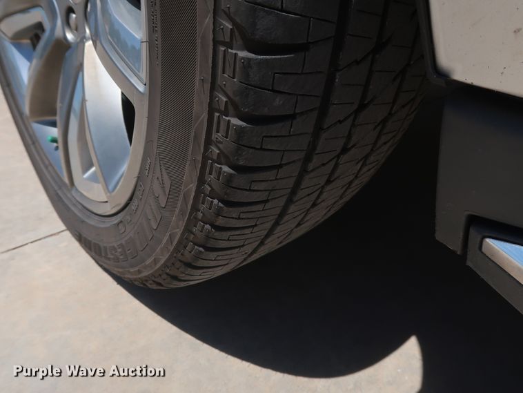 image for item DH0883 2015 Chevrolet Suburban 1500 LTZ  SUV