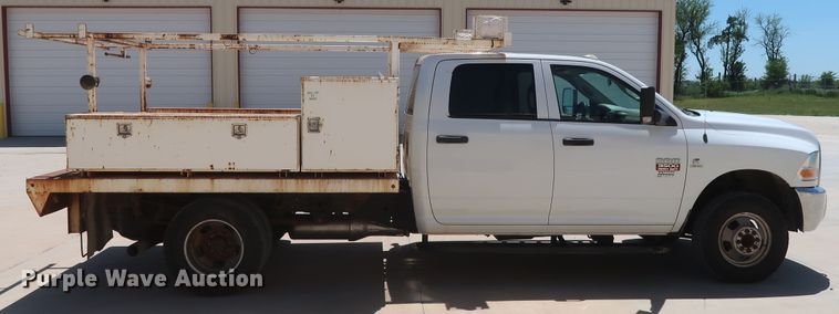 image for item DH0884 2012 Dodge Ram 3500HD  Crew Cab flatbed pickup truck
