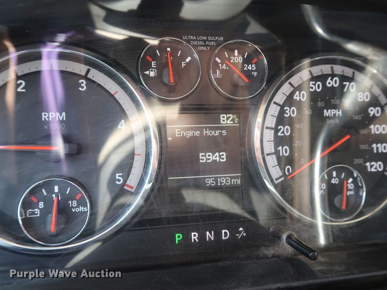 image for item DH0884 2012 Dodge Ram 3500HD  Crew Cab flatbed pickup truck