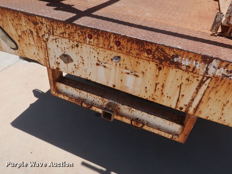 image for item DH0884 2012 Dodge Ram 3500HD  Crew Cab flatbed pickup truck