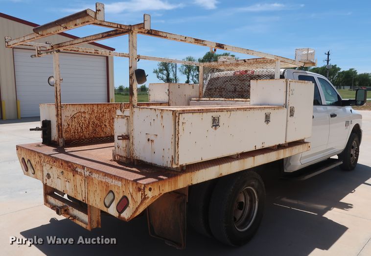 image for item DH0884 2012 Dodge Ram 3500HD  Crew Cab flatbed pickup truck