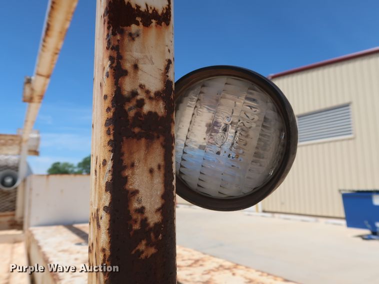 image for item DH0884 2012 Dodge Ram 3500HD  Crew Cab flatbed pickup truck