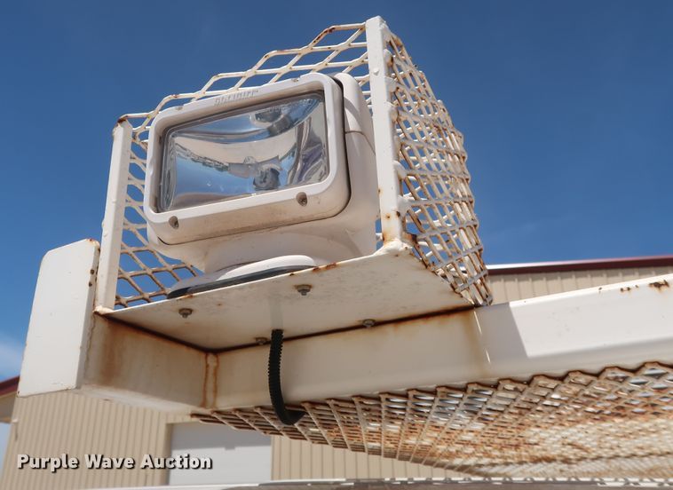 image for item DH0884 2012 Dodge Ram 3500HD  Crew Cab flatbed pickup truck