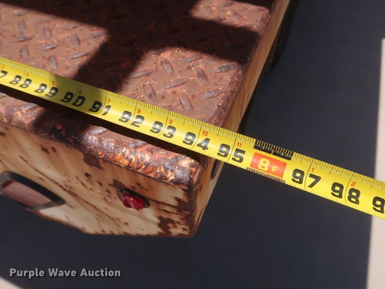 image for item DH0884 2012 Dodge Ram 3500HD  Crew Cab flatbed pickup truck