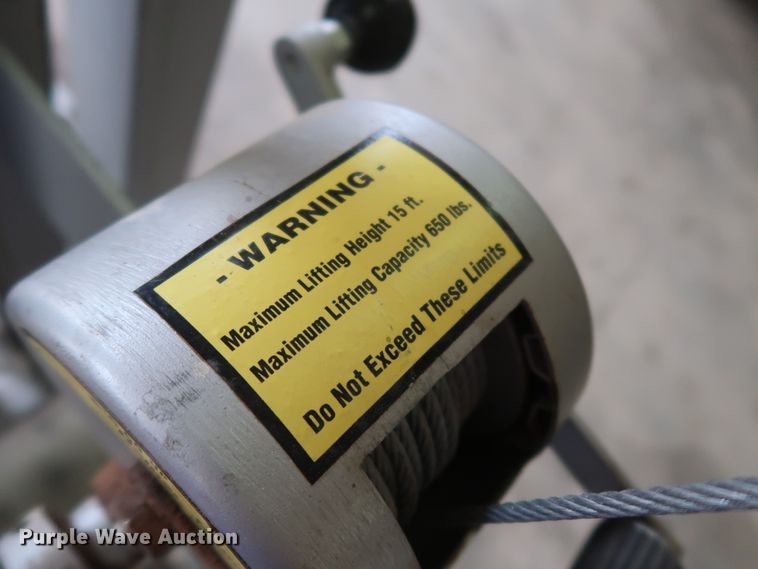 image for item DH0889 Vermette 6515 material lift